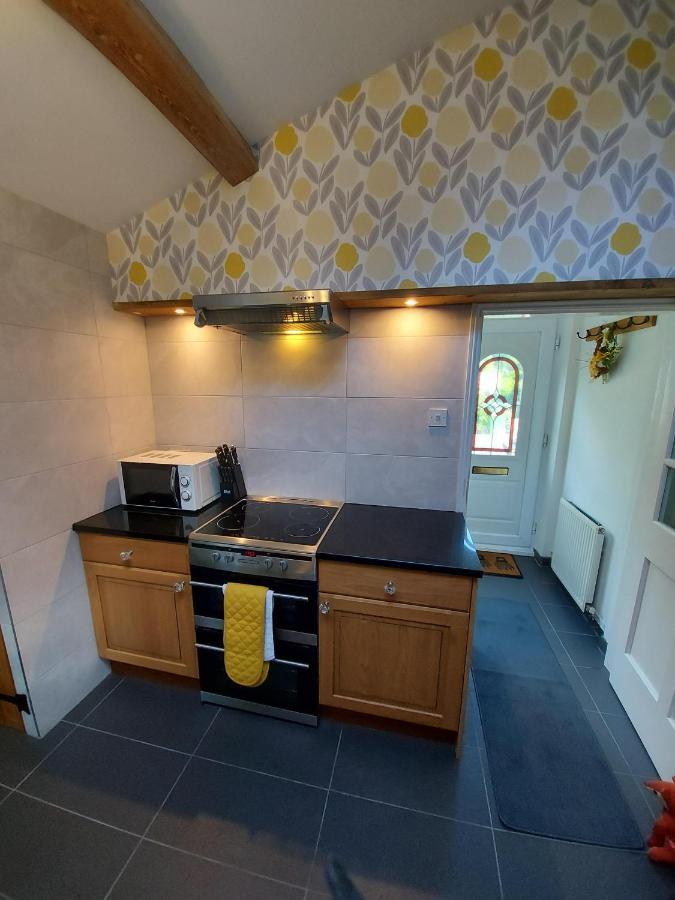 Saughall Mill Farm Cottage Chester Eksteriør billede