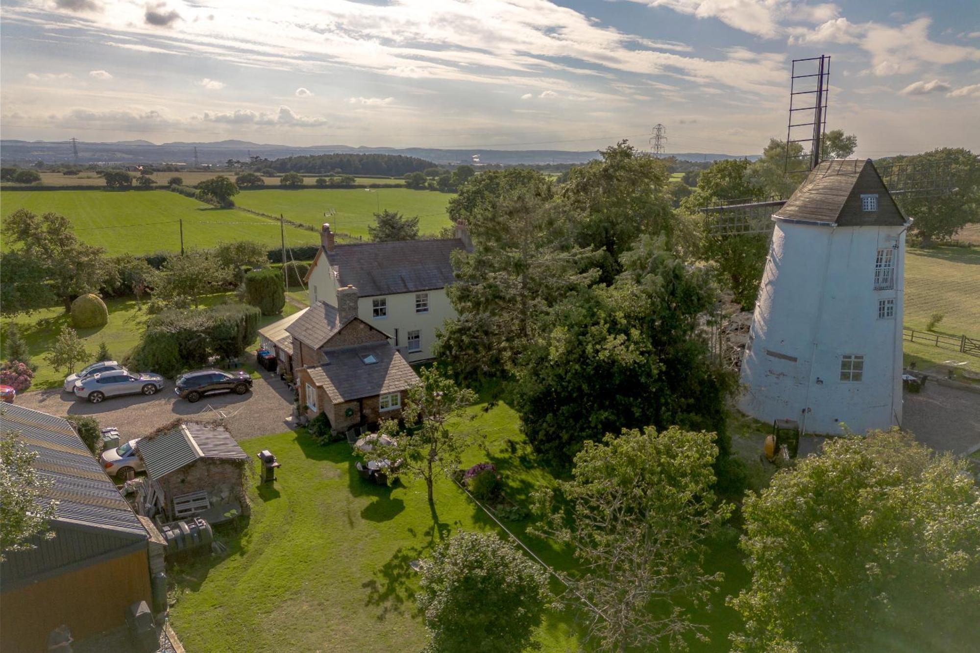 Saughall Mill Farm Cottage Chester Eksteriør billede